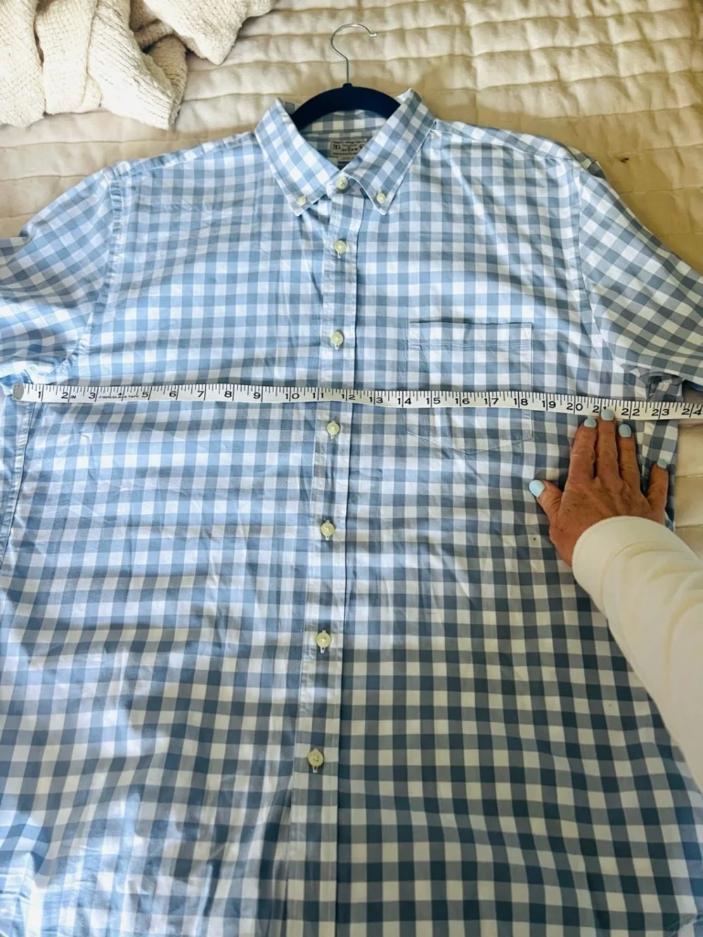 J. Crew Quality Woven Blue and White Gingham Button-Down Shirt 100 % cotton L